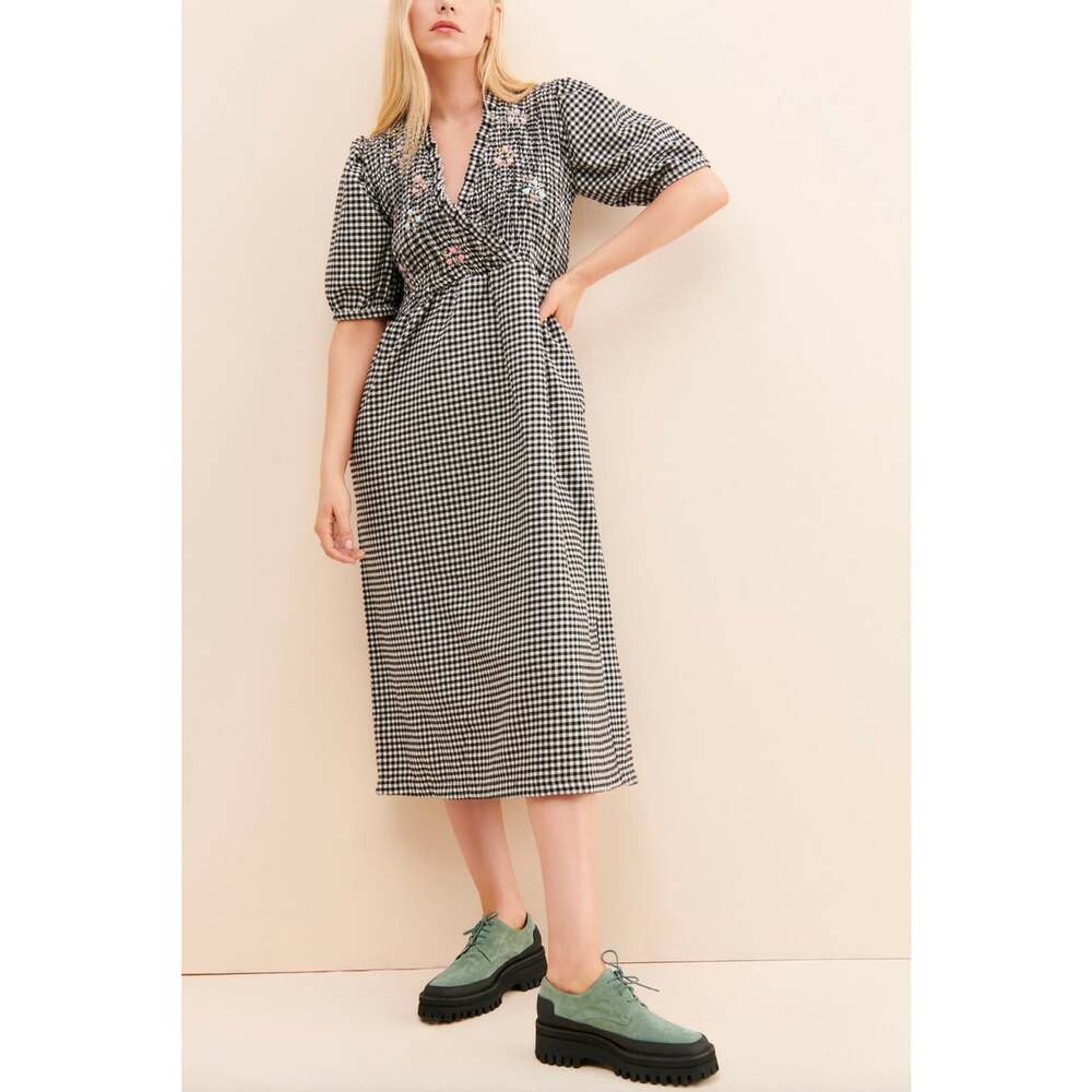 Tach Clothing Anthropologie Adelfa Smocked Midi Dress S Gingham Embroidered